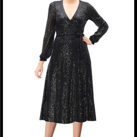 MSK Dresses & Skirts - MSK Black 3/4 Sleeve Sequin Dress read description runs big